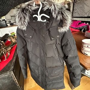 Moose Knuckles women Alberta parka authentic